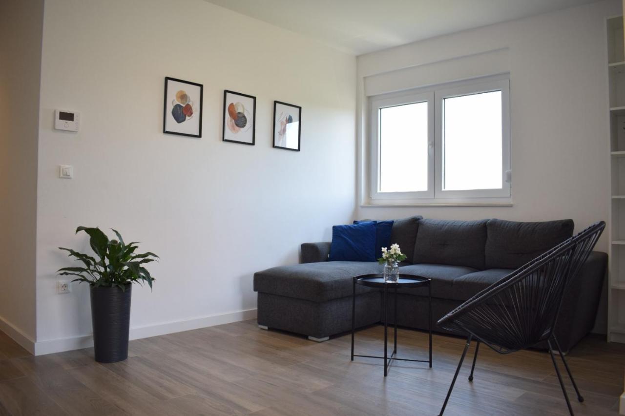 Апартаменты Vila Maslina-Apartman Br.4 Задар Экстерьер фото