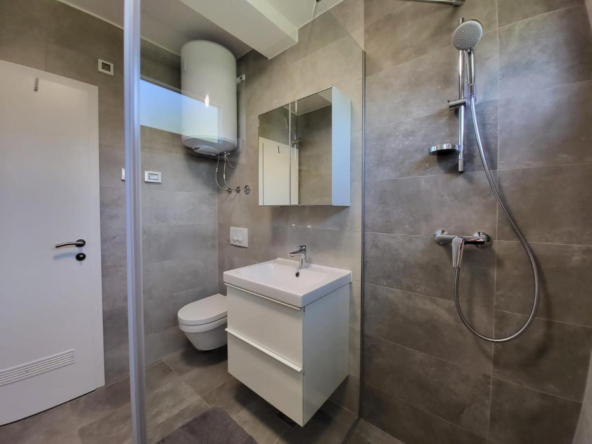 Апартаменты Vila Maslina-Apartman Br.4 Задар Экстерьер фото
